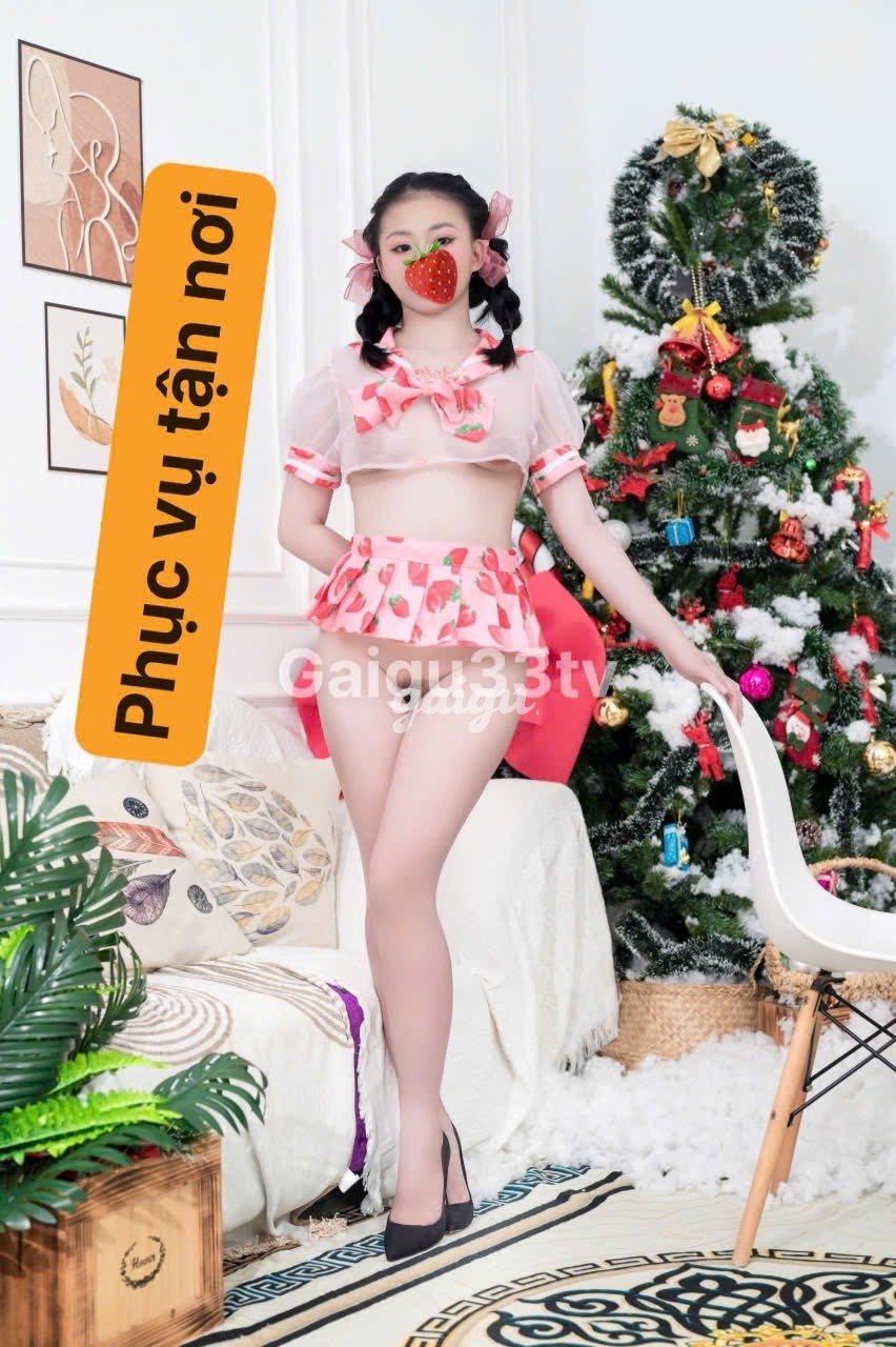 New CẨM TÚ girl xinh 2k3
