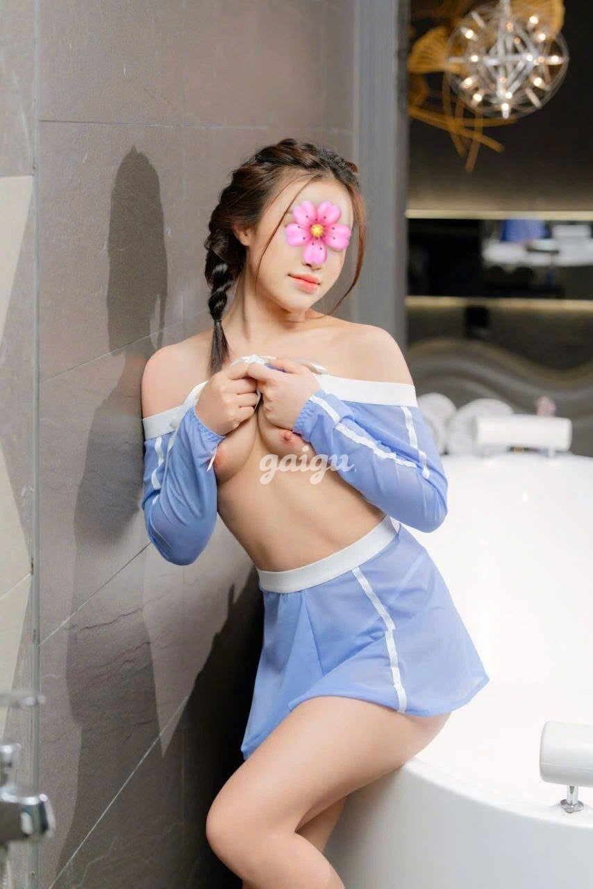 New Hot Teen 2K4 Bé Mẫn Nhi Baby ❤️Nóng Bỏng Dễ Thương Chiều Khách