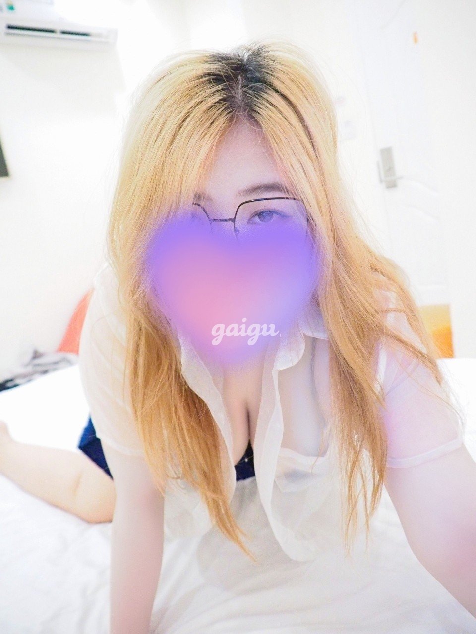 New Hot❤ Hàng trắng múp múp dâm dâm Bé An