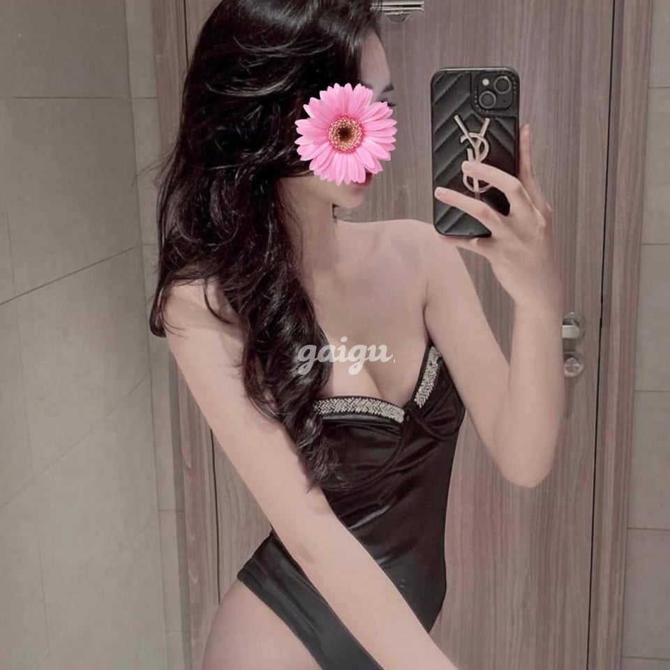 BÉ NHI DIOR