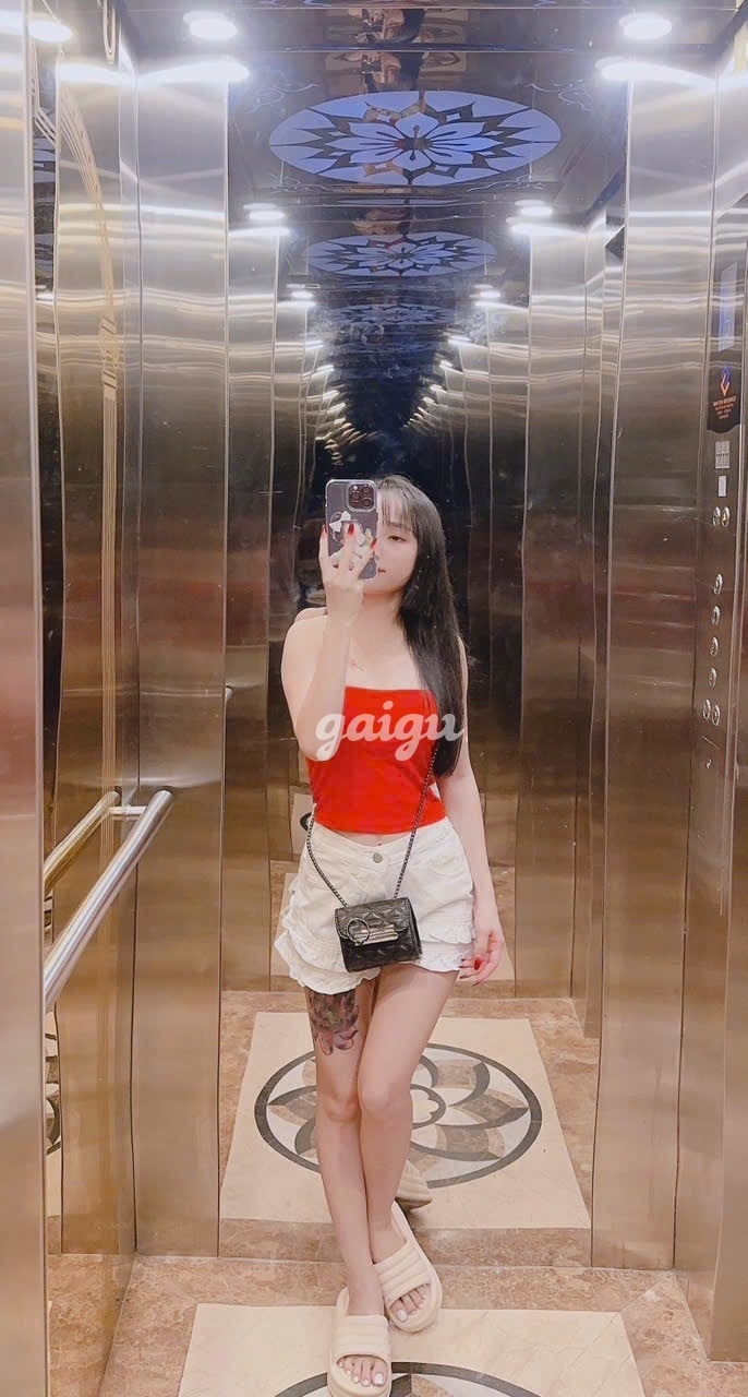 NEW❤️NHẬT HẠ❤️DÂM NỮ-LỒN TO MU CAO-VÚ REAL